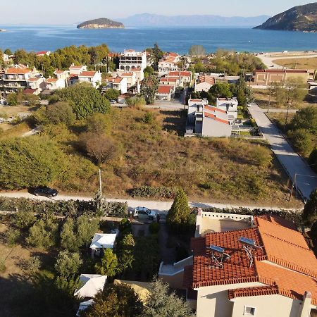 Villa Verde 200 Meters From The Beach Nea Iraklitsa Kültér fotó