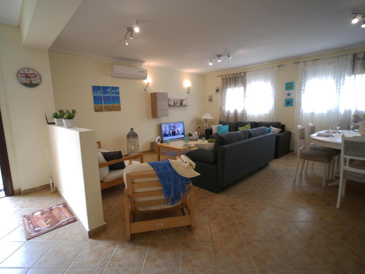 Villa Verde 200 Meters From The Beach Nea Iraklitsa Kültér fotó