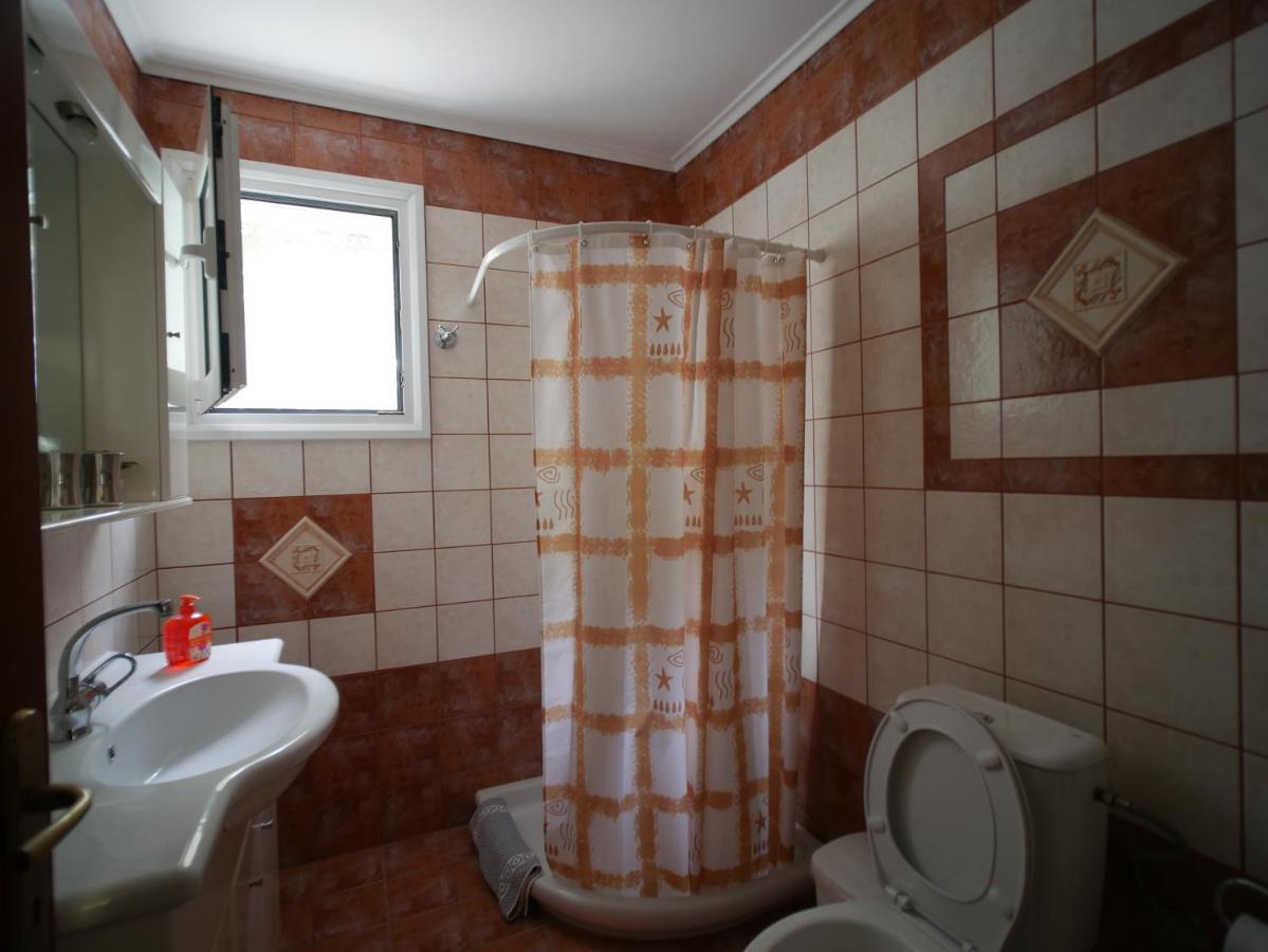Villa Verde 200 Meters From The Beach Nea Iraklitsa Kültér fotó