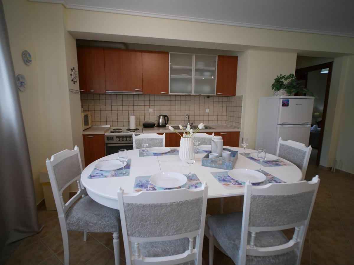 Villa Verde 200 Meters From The Beach Nea Iraklitsa Kültér fotó