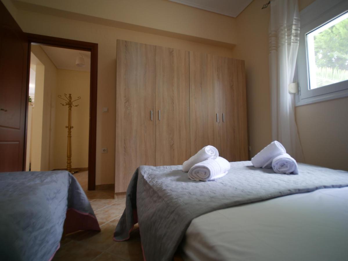 Villa Verde 200 Meters From The Beach Nea Iraklitsa Kültér fotó