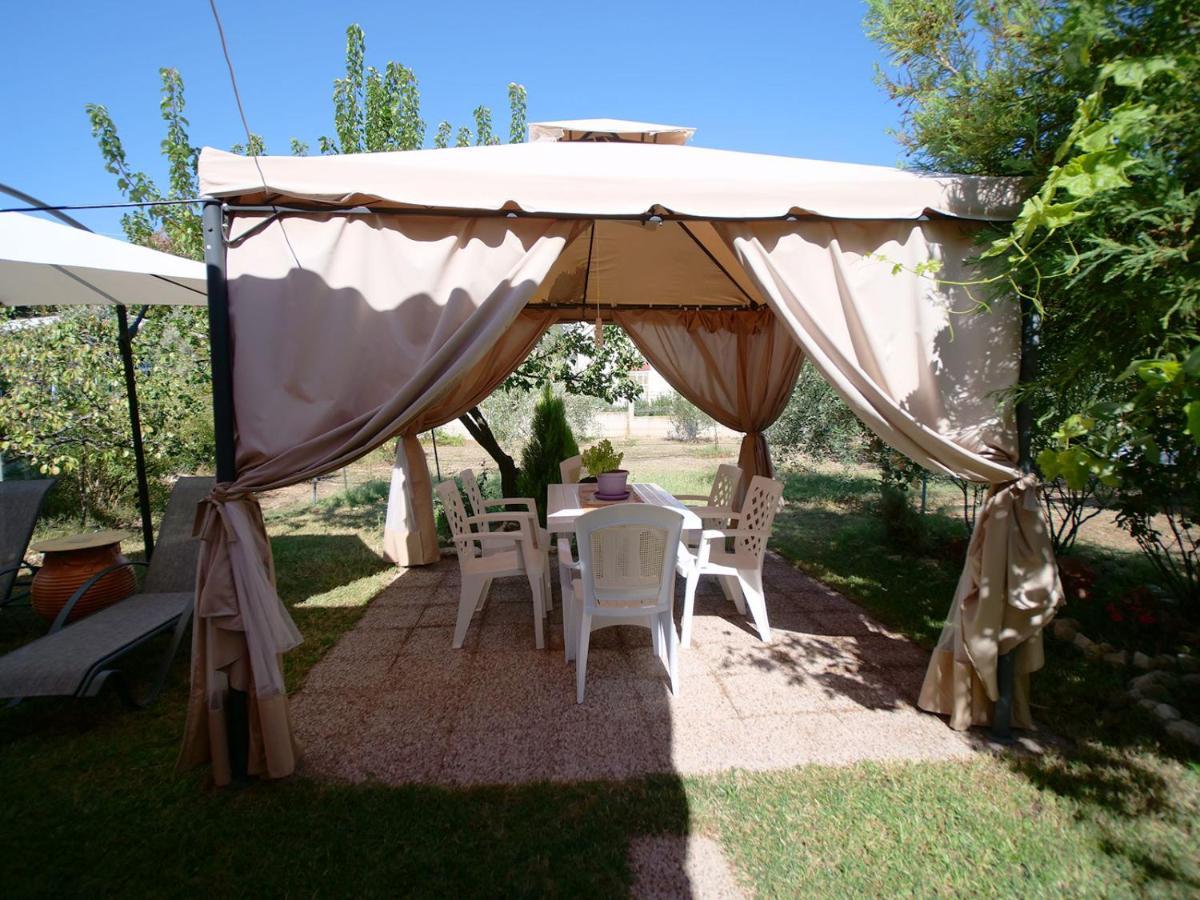 Villa Verde 200 Meters From The Beach Nea Iraklitsa Kültér fotó